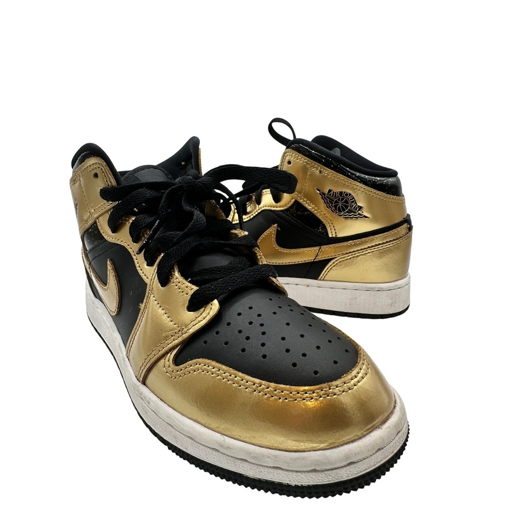 Air Jordan 1 Mid SE Metallic Gold Black Basketballโ Shoes Kids DC1420-700